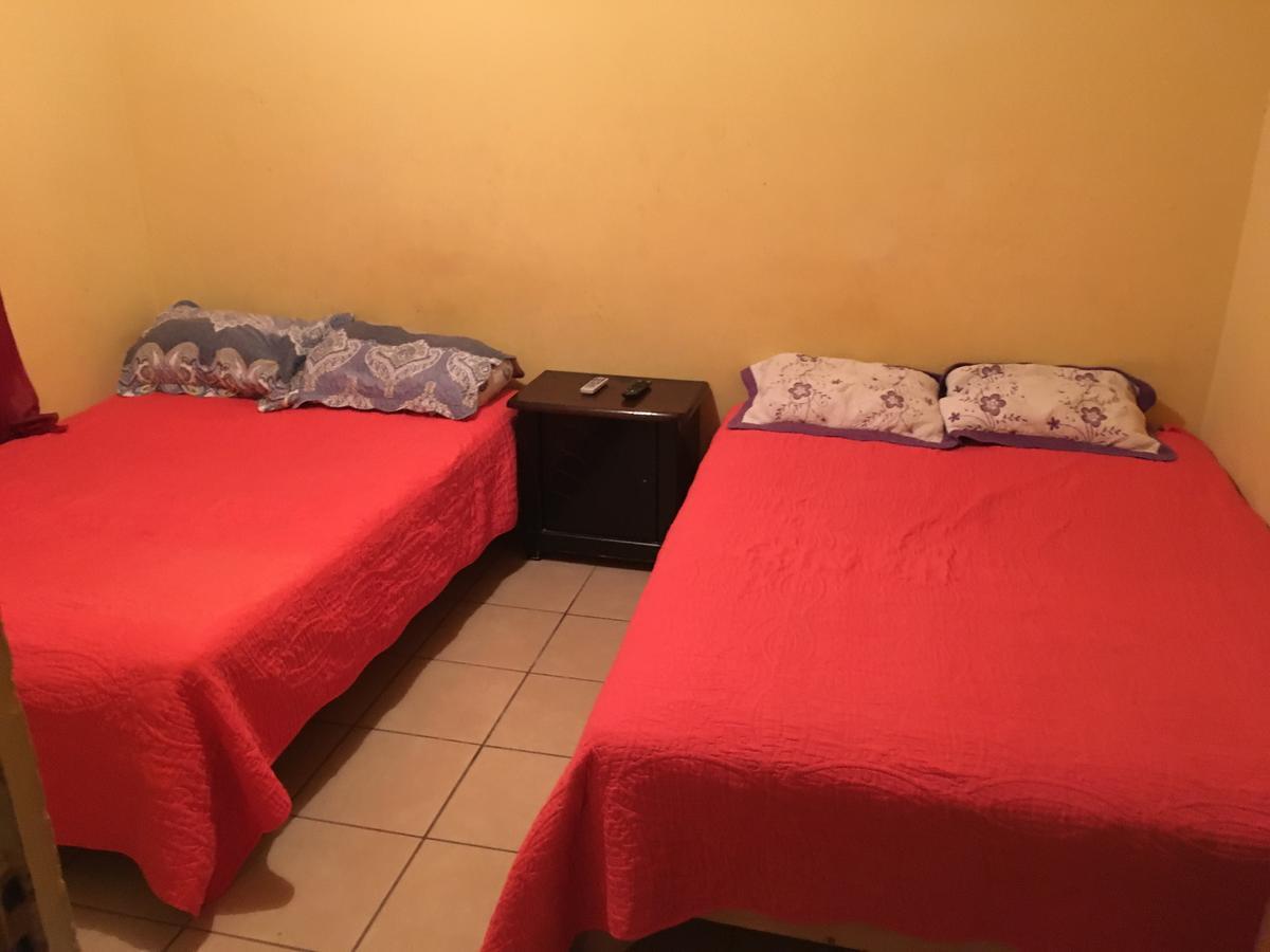 Blanquita Guesthouse Мануэль-Ф.-Мартинес Экстерьер фото